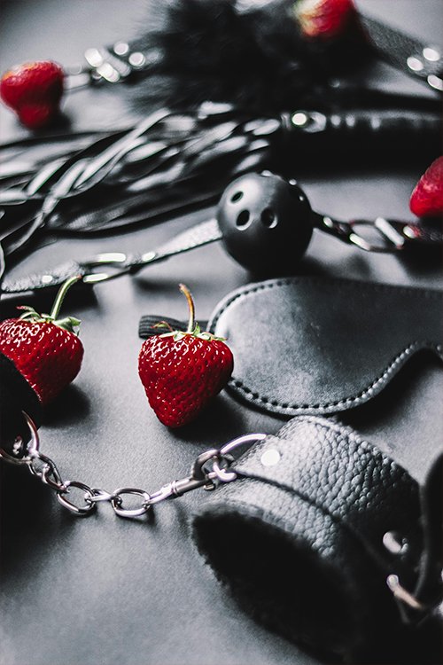 Beginner Kink Guide:Safe Tools for Sensation,Bondage-Impact